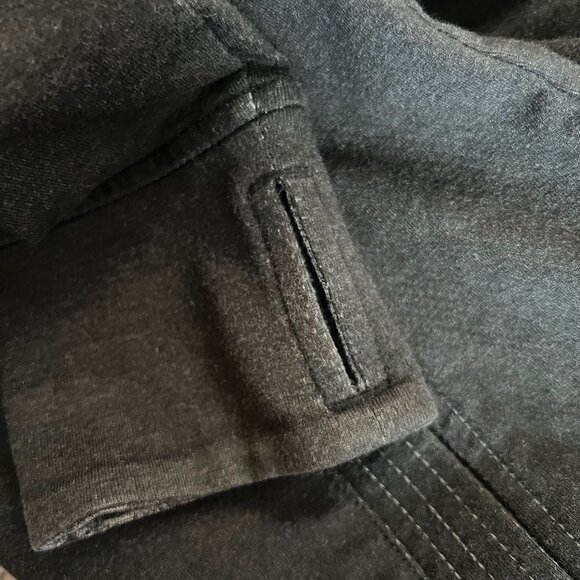 Kuhl Women’s Krush Jacket Sz XS Funnel Neck Charcoal Outdoors Hiking GUC - Picture 6 of 11